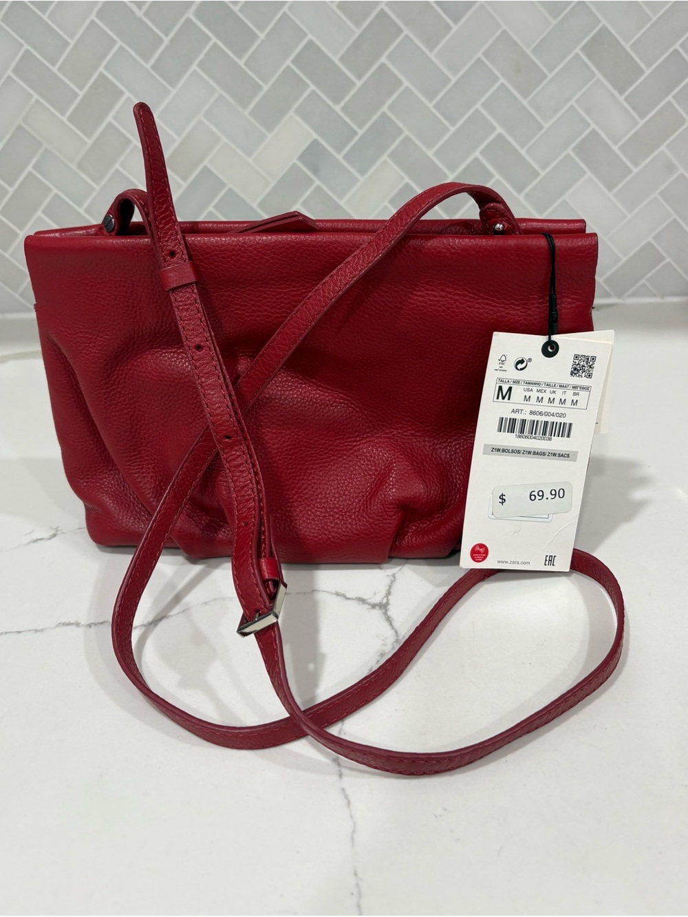 Zara 100% Leather Red Gathered 
Crossbody/ Shoulder Bag Medium NWT